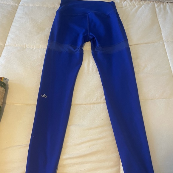 Blue alo leggings with sheer strip size small - Picture 3 of 3